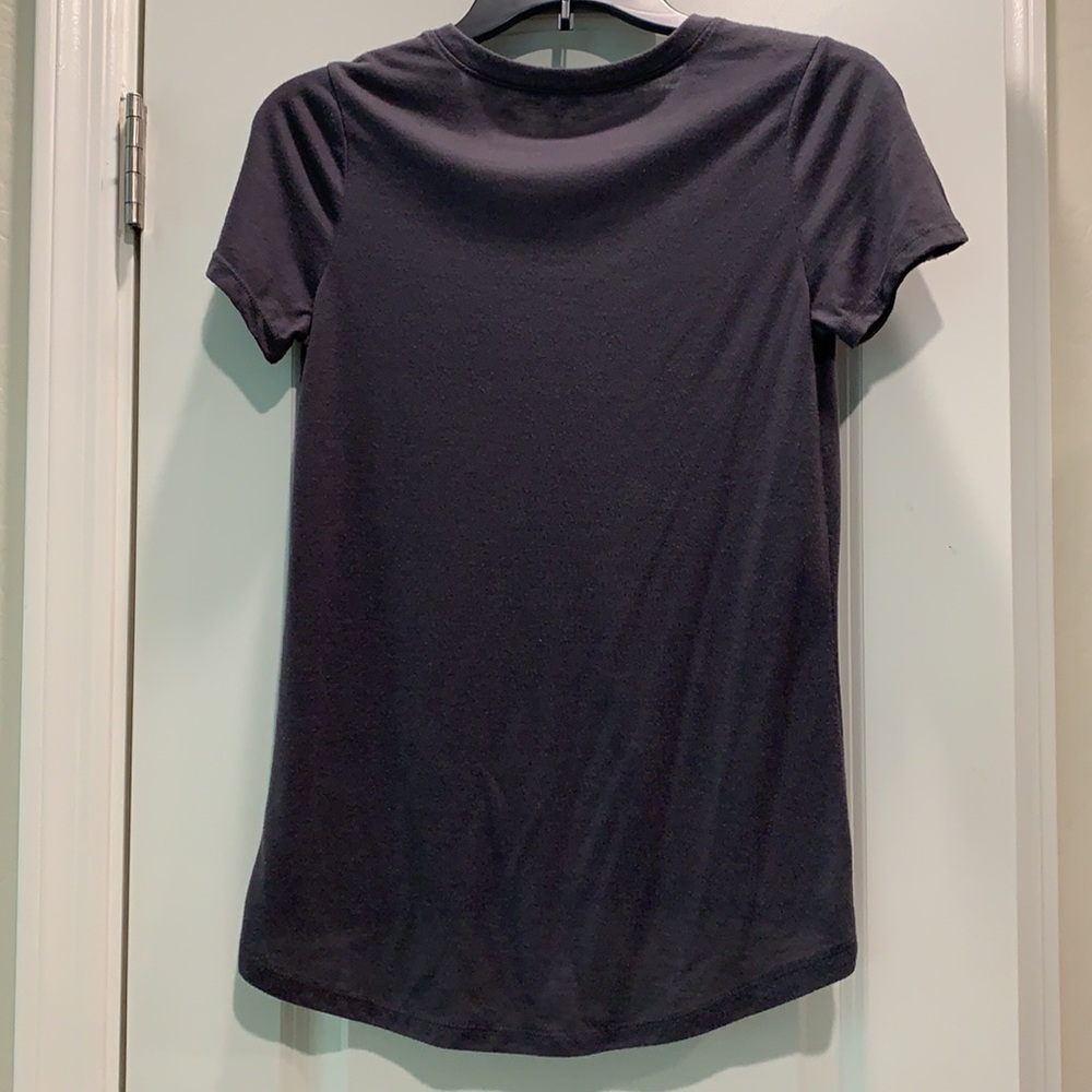 NEED MORE COFFEE SIZE S T-SHIRT BY ZOE & LIV - Picture 3 of 4
